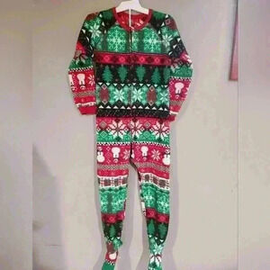 Children's place Bundle 2 onesies size 5t Christmas print